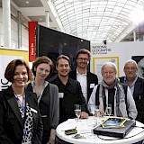 <em>NATIONAL GEOGRAPHIC-Preisverleihung "Fotograf des Jahres", Jury mit Preisträger auf der Photokina 2014 / © Hauke Dressler</em>