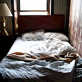 aus der Serie: One-Night-Beds / © Anke Grelik