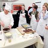 Pralinenzauber-Workshop mit Konditormeister Adolf Andersen im Rahmen der „Aufgetischt!“-Ausstellung